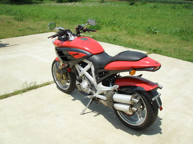 Купить мотоцикл Aprilia Bimota DB3 1996 фото 9